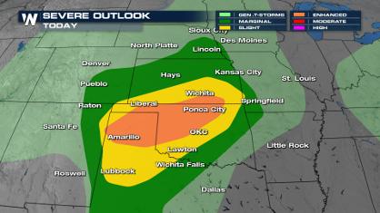 Significant Wind & Tornado Threat in the Plains Today