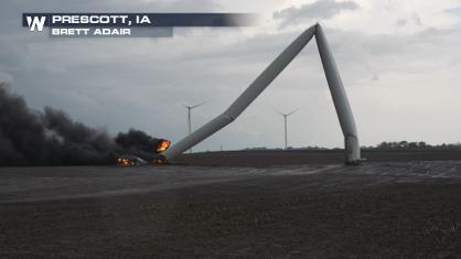 Tornadoes, Hurricane Force Winds Slam Iowa, Nebraska