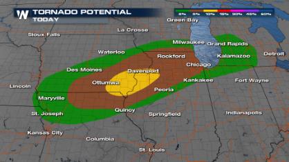 Elevated Tornado Risk Targets the Midwest Friday