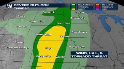 Severe Weather Chances Increase for Upper Midwest