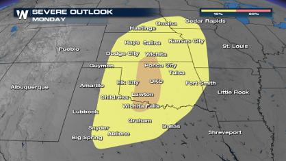 Looking Ahead: Severe Weather Threat Monday